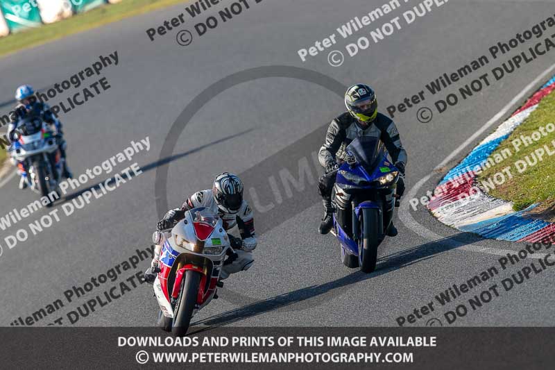 PJM Wedding Photography;enduro digital images;event digital images;eventdigitalimages;mallory park;mallory park photographs;mallory park trackday;mallory park trackday photographs;no limits trackdays;peter wileman photography;racing digital images;trackday digital images;trackday photos